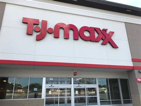 Tj maxx hire - 2,276 TJ Maxx jobs. Apply to the latest jobs near you. Learn about salary, employee reviews, interviews, benefits, and work-life balance